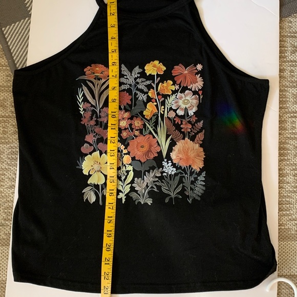 Black Floral Garden Tank Top - Women's Sleeveless Graphic Tee - Picture 7 of 7